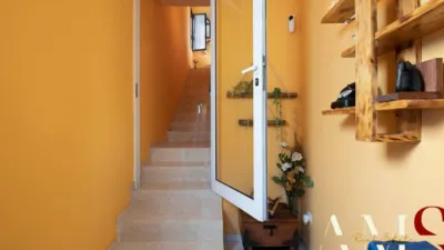 Townhouse in L'Eixample Centre-Barri Antic photo 24