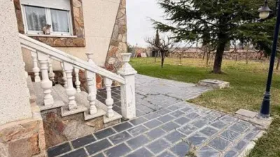 Chalet en venta en Morales del Vino, Morales del Vino de 300.000 €
