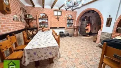 Chalet en venta en Morales del Vino, Morales del Vino de 300.000 €