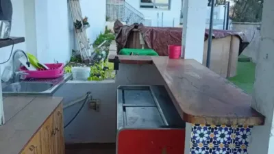 Chalet en venta en Carrer Molló, Santa Anna-Urbanitzacions (Gandia) de 170.000 €