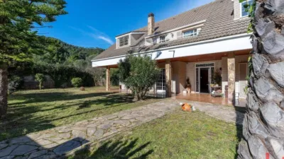 Casa en Torrelles de Llobregat photo 2