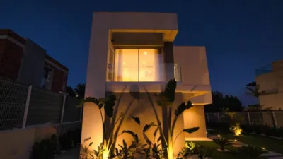Chalet en Urbanización Golf Bahía photo 21