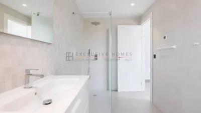 House in Urbanizations photo 23