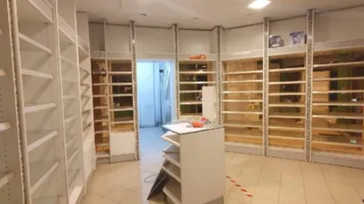 Local comercial en alquiler en Castiñeiriño - Vista 3