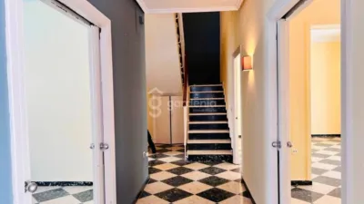 Chalet en alquiler en La Palmera-Reina Mercedes, La Palmera-Reina Mercedes (Distrito Bellavista-La Palmera. Sevilla Capital) de 2.450 €<span>/mes</span>