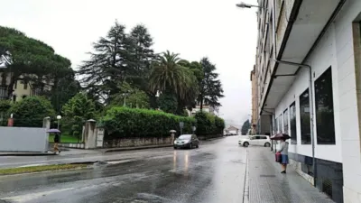 Local comercial en alquiler en Pravia - Vista 3