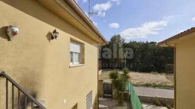 House in Urbanitzacions del Nord photo 26