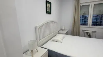 Piso en alquiler en Cuatro Caminos - Imagen 4