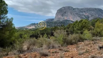 Terreno en venta en Polop - Más