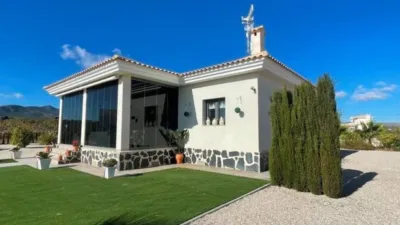 Chalet in Camarillas photo 15