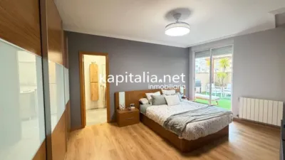 Apartment in Ensanche photo 10