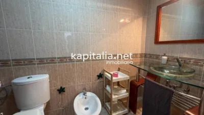 Apartment in Ensanche photo 17