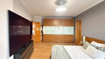 Apartment in Ensanche photo 24