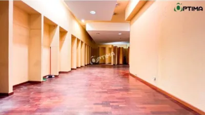 Local comercial en alquiler en Santiago de Compostela - Más