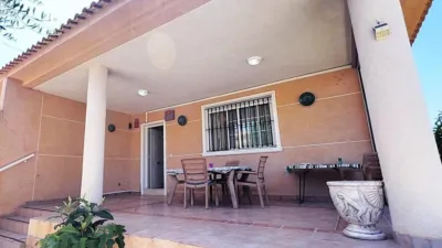Casa en calle C. Meridiano 4 photo 14