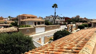 Casa en calle C. Meridiano 4 photo 56
