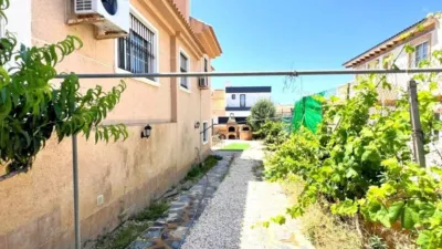Casa en calle C. Meridiano 4 photo 8