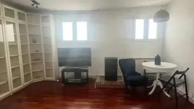 Piso en alquiler en Palacio - Imagen 4