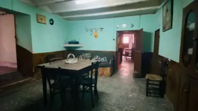 Chalet en venta en Rubielos de Mora, Rubielos de Mora de 120.000 €