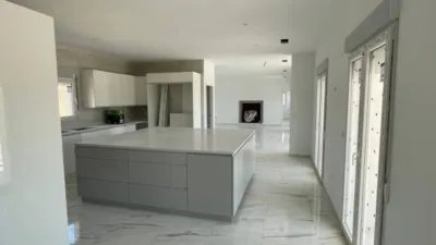 Chalet in Camarillas photo 6