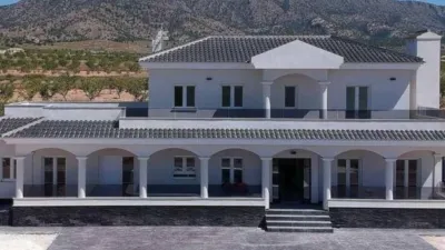 Chalet in Camarillas photo 12