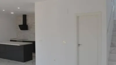 Chalet in Camarillas photo 12