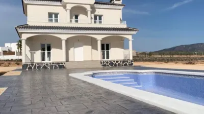 Chalet in Camarillas photo 7