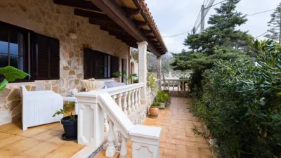 Chalet for sale in Es Llombard photo 33