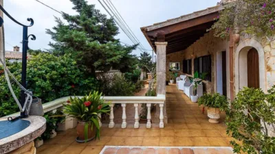 Chalet for sale in Es Llombard photo 35