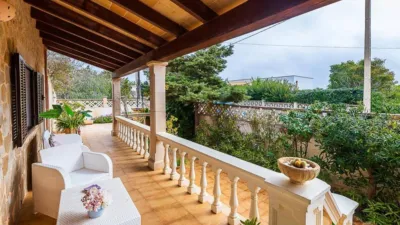 Chalet for sale in Es Llombard photo 6