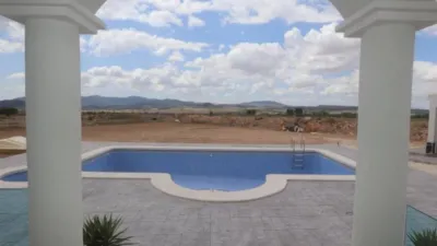 Chalet in Camarillas photo 12