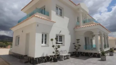 Chalet in Camarillas photo 41
