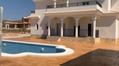 Chalet in Camarillas photo 45
