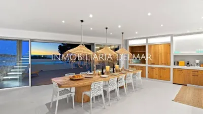 Casa en venta en Avinguda de Pere Matutes Noguera, cerca de Carrer d'En Bossa, Ses Figueretes-Platja d'en Bossa-Cas Serres (Ibiza - Eivissa) de 4.850.000 €