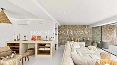 Casa en venta en Avinguda de Pere Matutes Noguera, cerca de Carrer d'En Bossa, Ses Figueretes-Platja d'en Bossa-Cas Serres (Ibiza - Eivissa) de 4.850.000 €