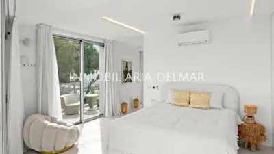 Casa en venta en Avinguda de Pere Matutes Noguera, cerca de Carrer d'En Bossa, Ses Figueretes-Platja d'en Bossa-Cas Serres (Ibiza - Eivissa) de 4.850.000 €