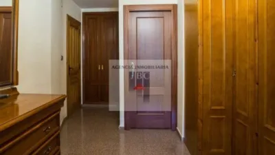 Apartment in Ensanche photo 10