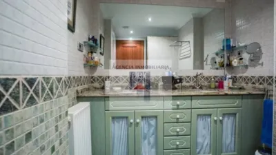 Apartment in Ensanche photo 11