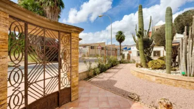 Casa – Orihuela, Barrio del Camino Viejo de Hurchillo - Más