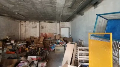 Local comercial en alquiler en Narón - Más