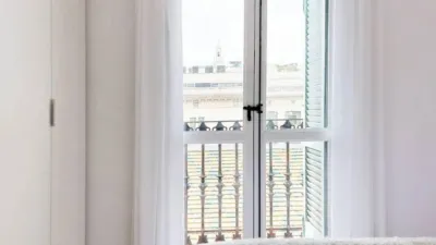 Piso en alquiler en Carrer d'Aragó, cerca de Passatge del Mercat - Imagen 9