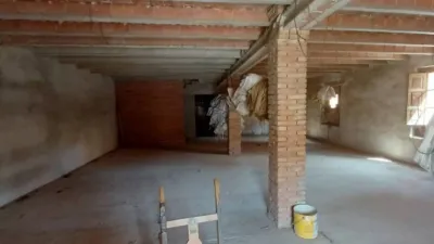 Chalet en venta en Alfambra, Alfambra de 46.000 €