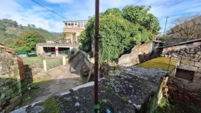 House in As Regadas (Beade) photo 32