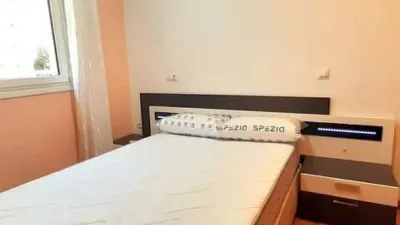 Piso en alquiler en Fuente del Berro - Imagen 2