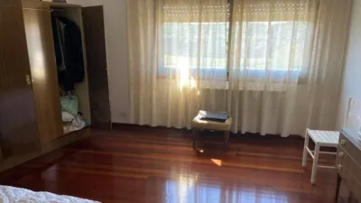 Flat in Lalín photo 13