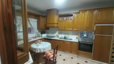 Chalet on Calle del Clavel photo 3
