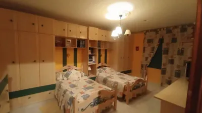 Chalet on Calle del Clavel photo 9