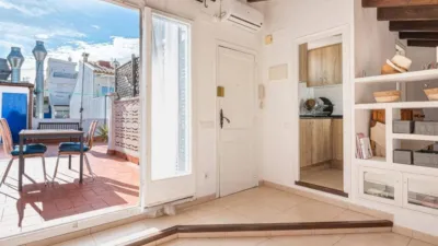 Flat in Centre photo 8
