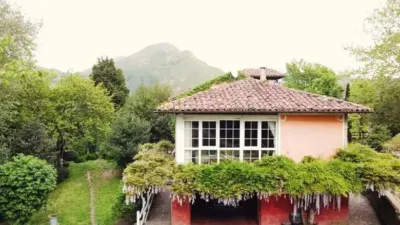 Chalet in Parres photo 12