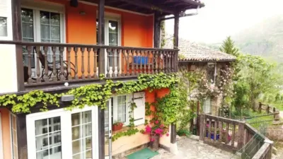 Chalet in Parres photo 14